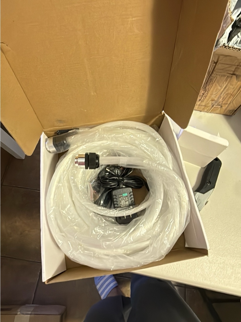 RGBW-APP Lighting Engine Box - White - Picture 2 of 7